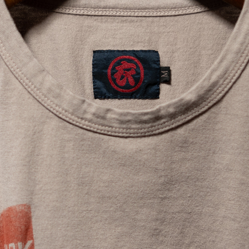 衣キャラメルTシャツ