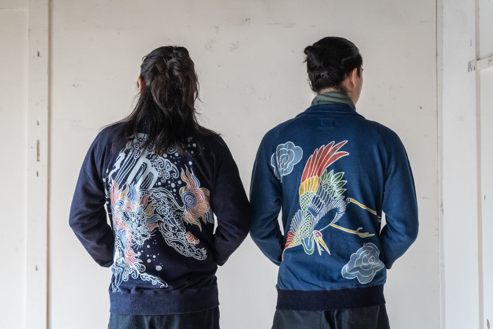 筒描き雲に鶴ジップ