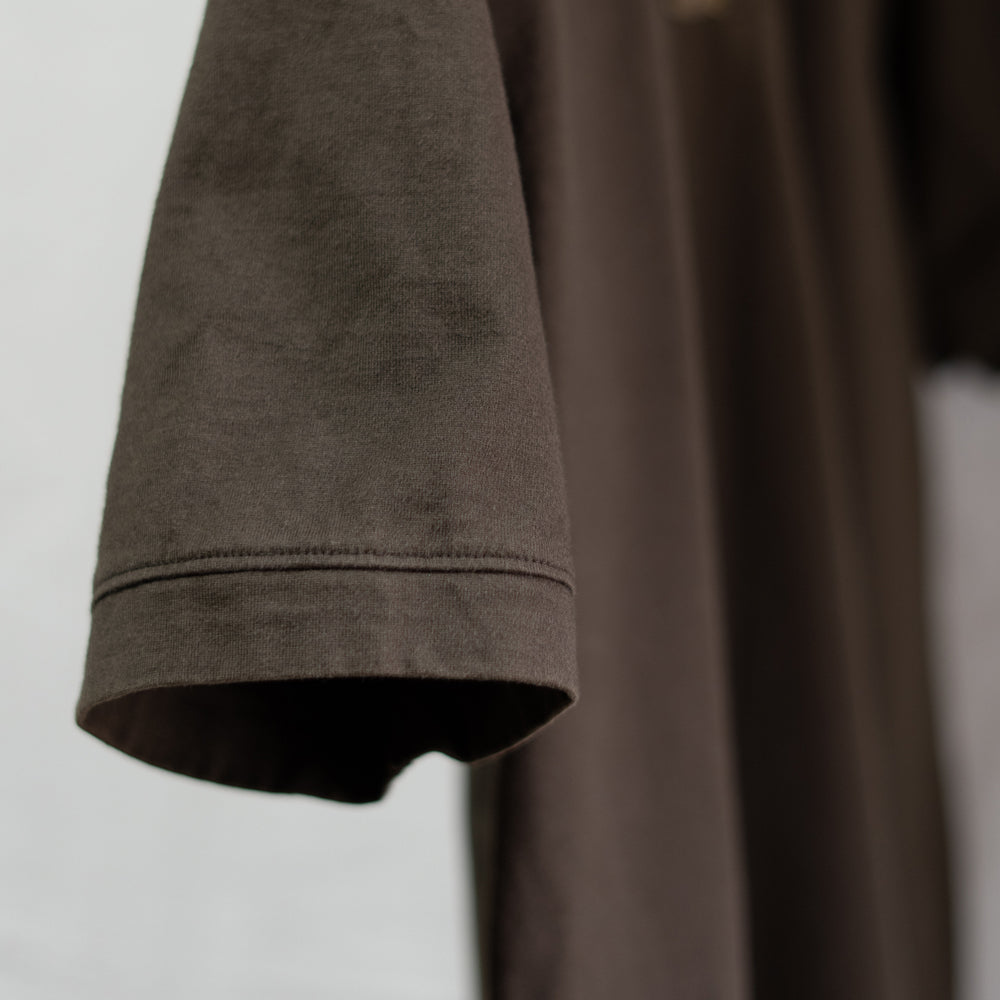 コハゼヘンリー半袖Tシャツ