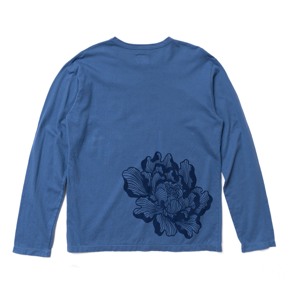 重なる牡丹 ロングTシャツ