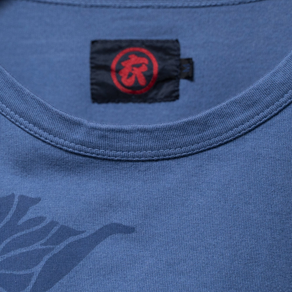 重なる牡丹 ロングTシャツ