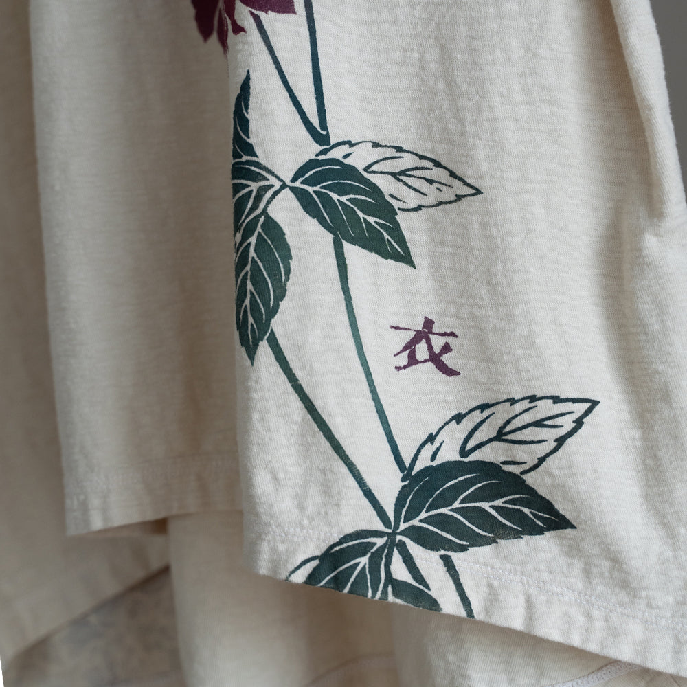 Dahlia Hem Round Half Sleeves T-Shirt