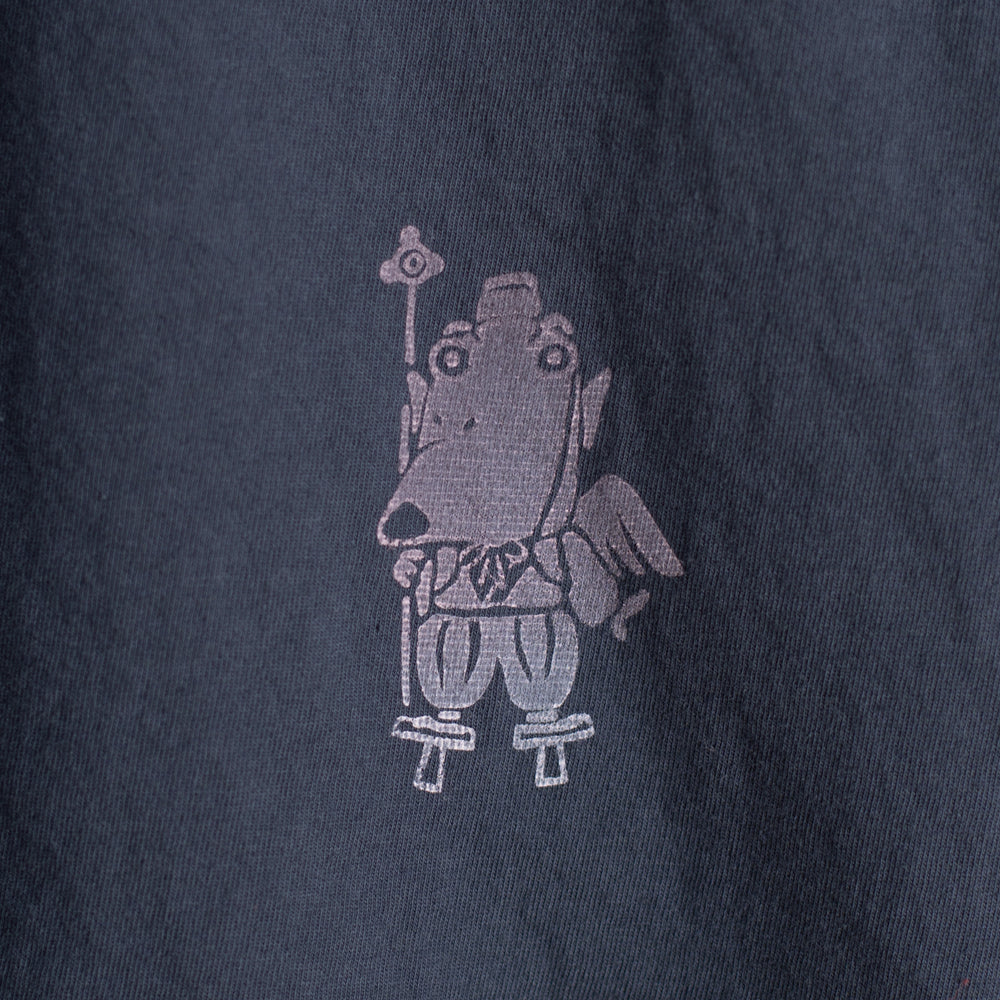 "Leave out of the group" and Dahlia T-shirt