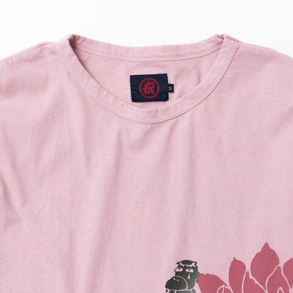 "Leave out of the group" and Dahlia T-shirt