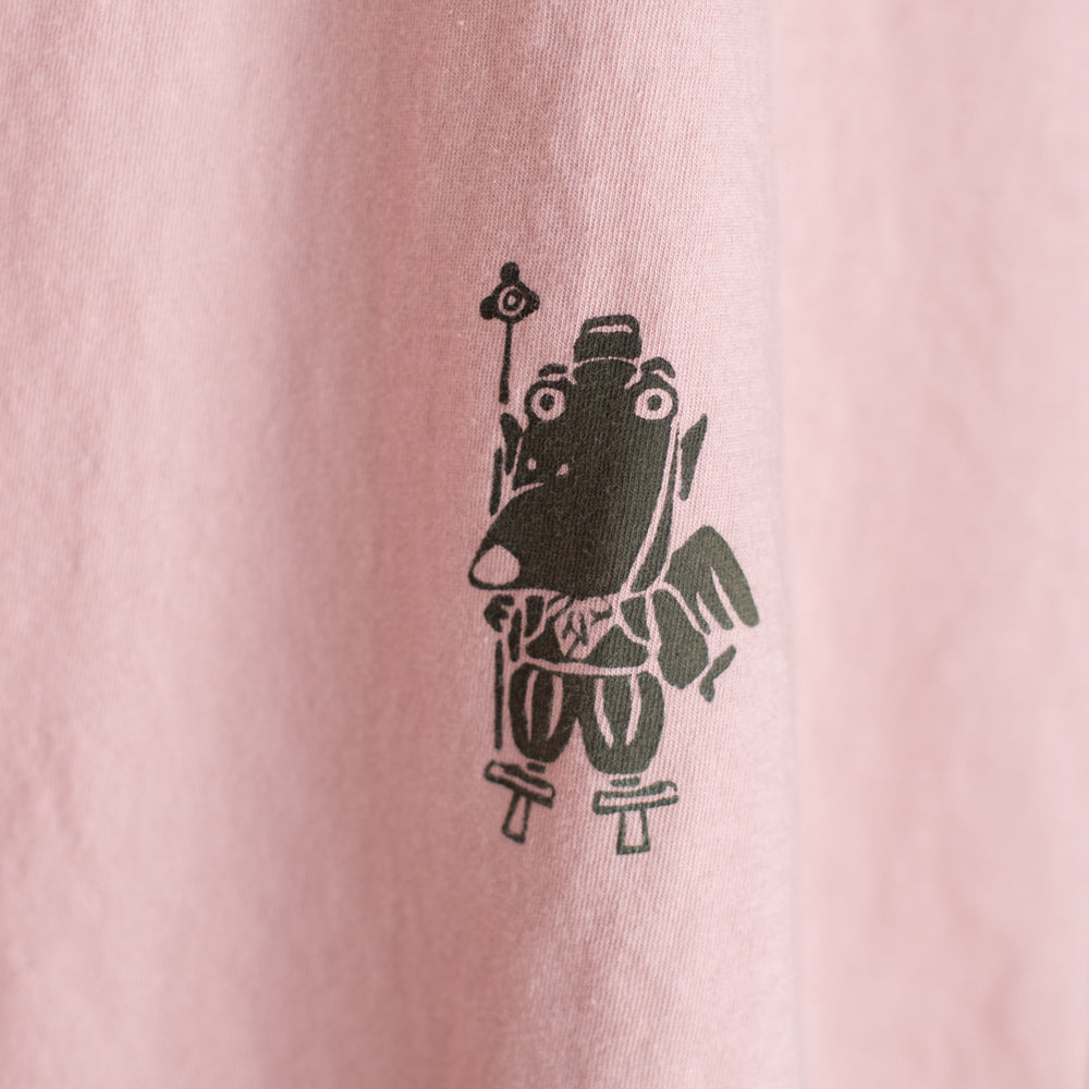 "Leave out of the group" and Dahlia T-shirt