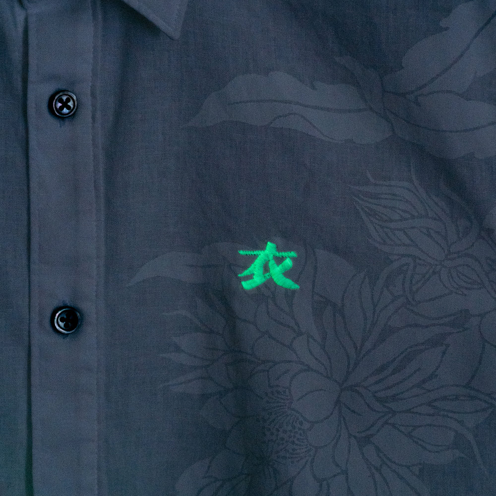 暗闇で光る月下美人 刺繍半袖シャツ