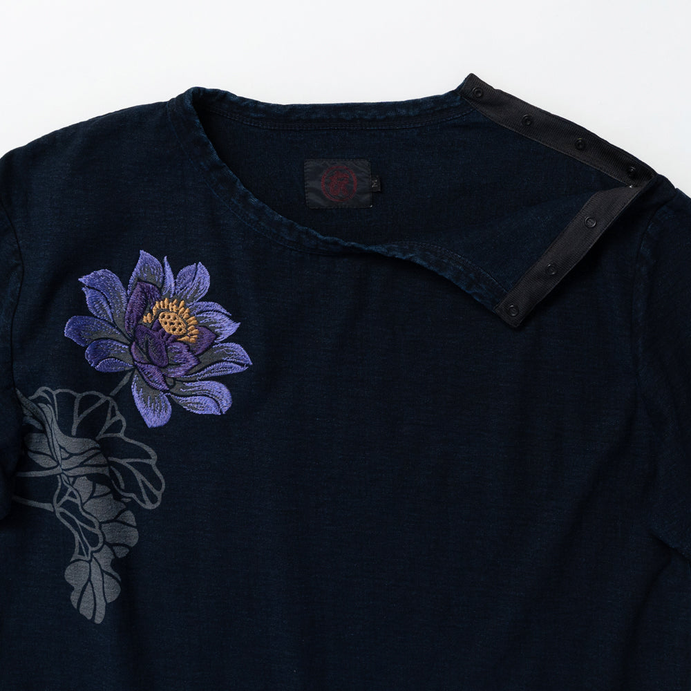 蓮とオオサンショウウオ 半袖T