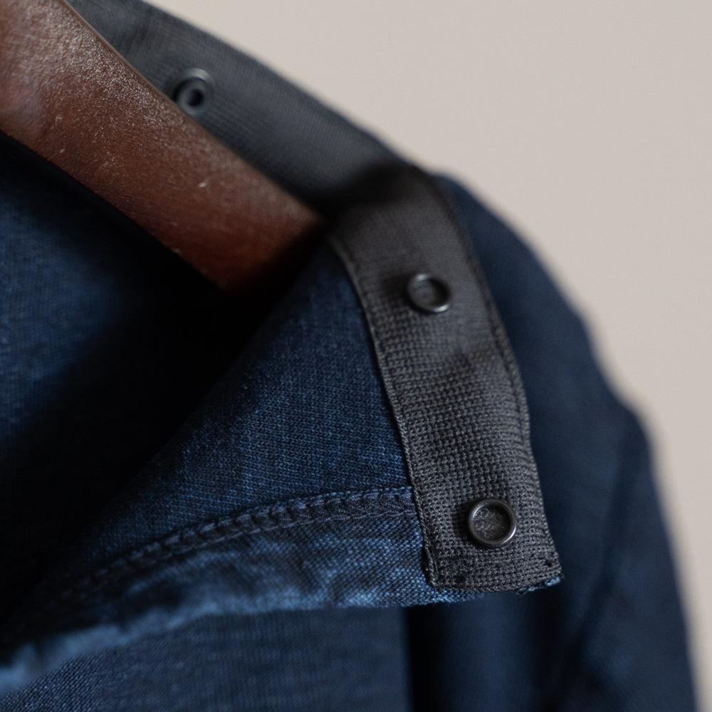 蓮とオオサンショウウオ 半袖T