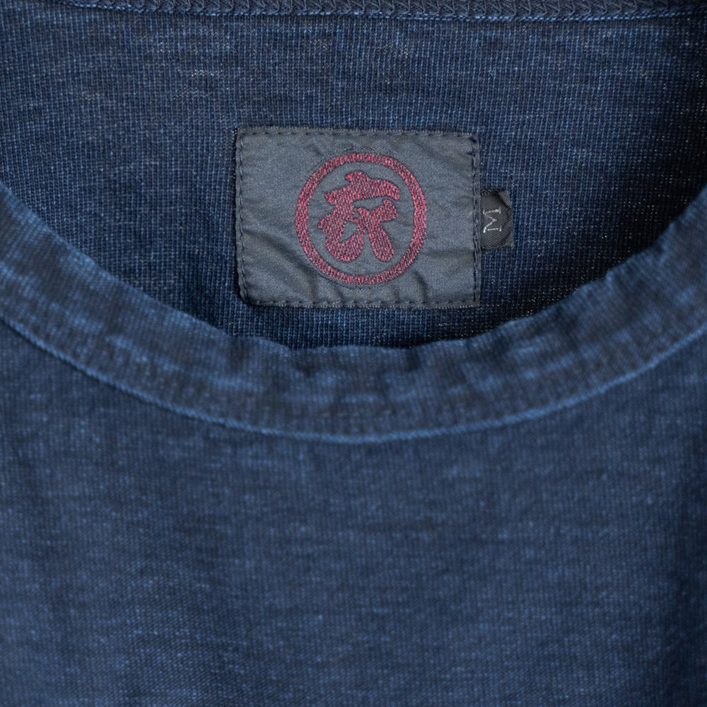 蓮とオオサンショウウオ 半袖T