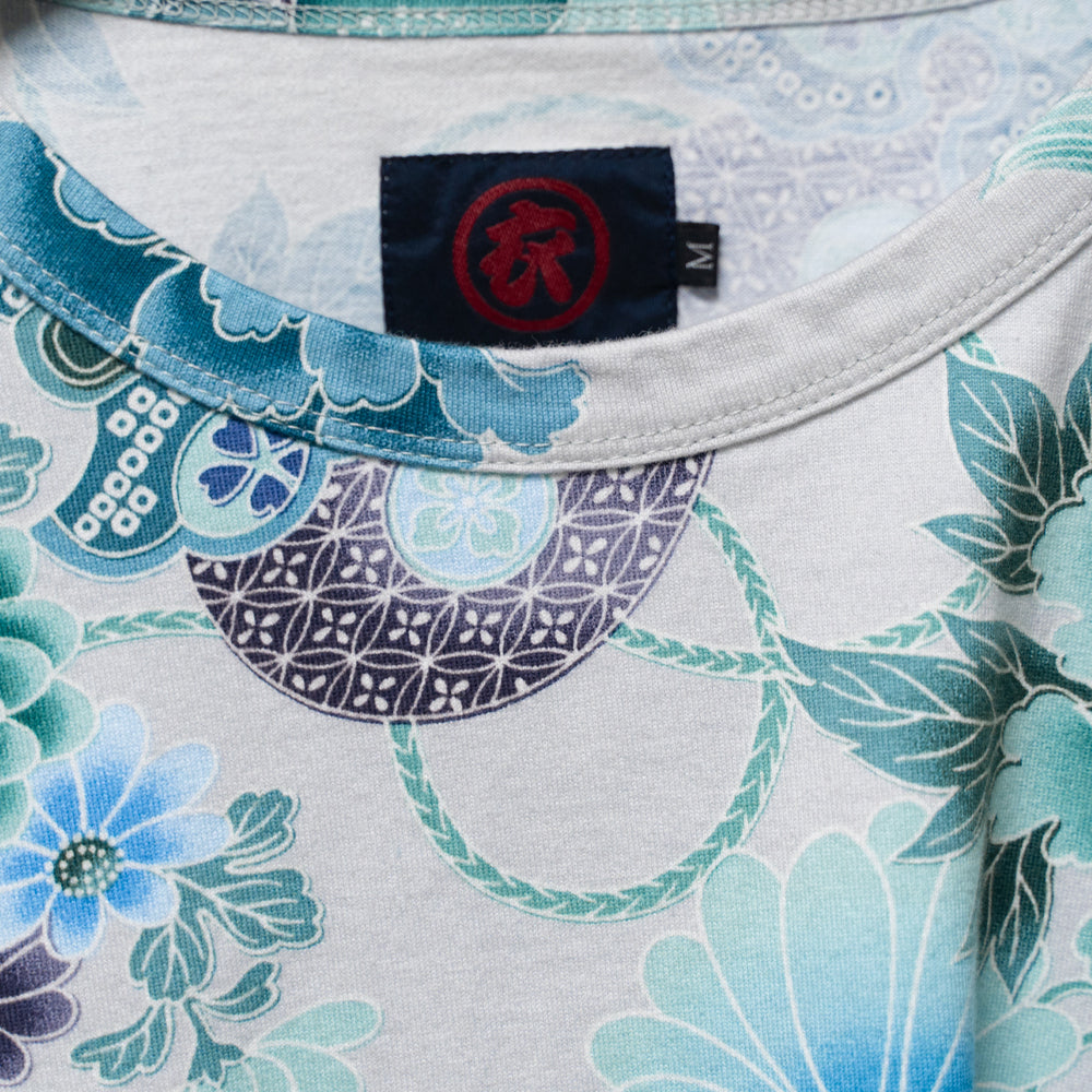 -flowers & butterfly- Long T-shirt