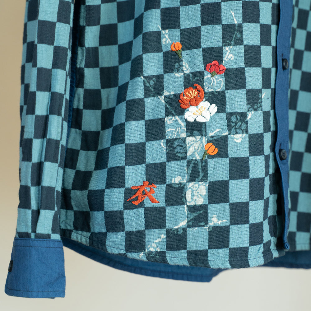 市松梅刺繍長袖シャツ