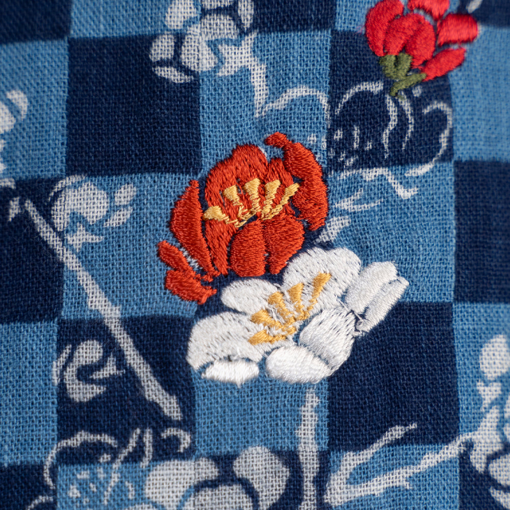 市松梅刺繍長袖シャツ