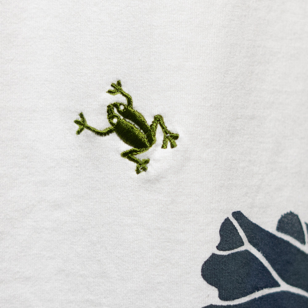 Babysitting Frog V-neck T-shirt