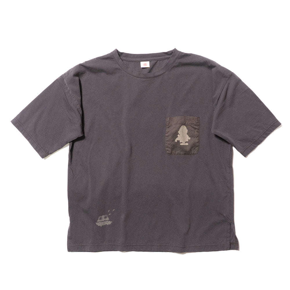 隠れ妖怪ポケット付き半袖Tシャツ