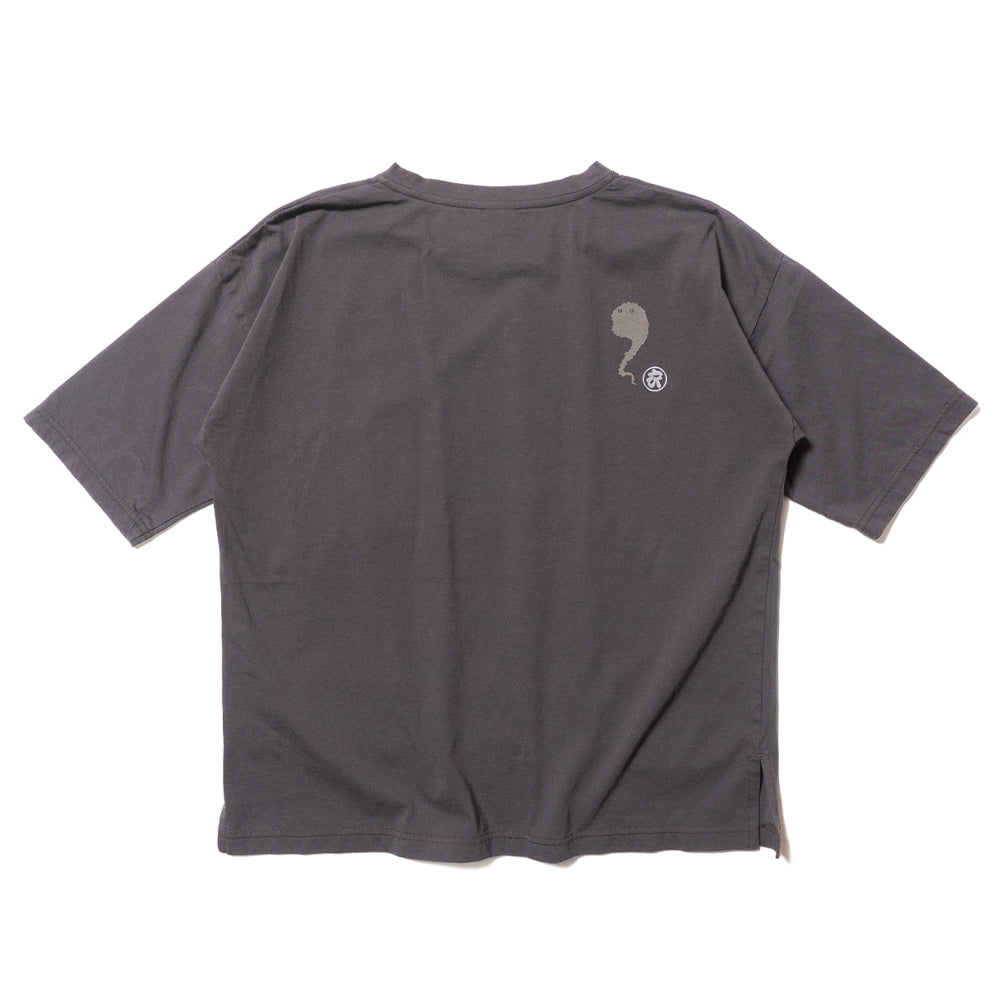 隠れ妖怪ポケット付き半袖Tシャツ
