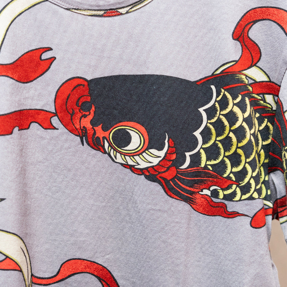 “Carp streamers” T-shirt