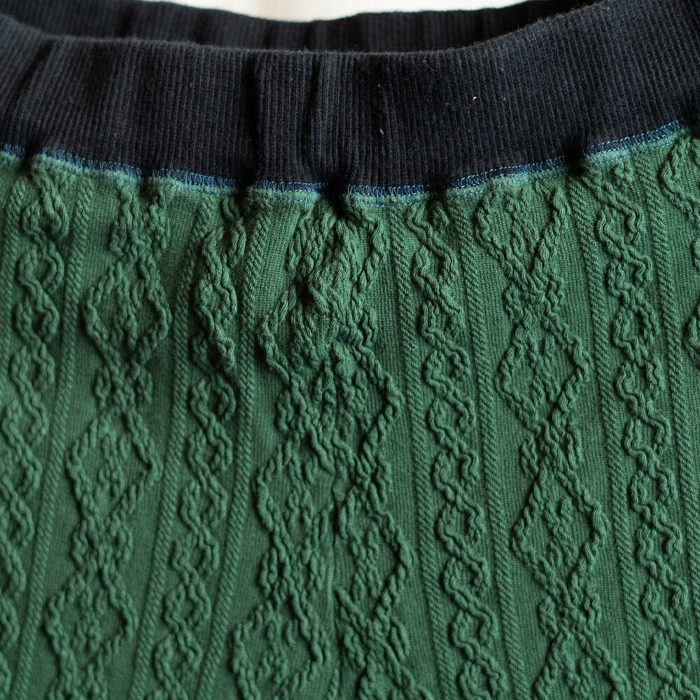 アランニット編みレギンス