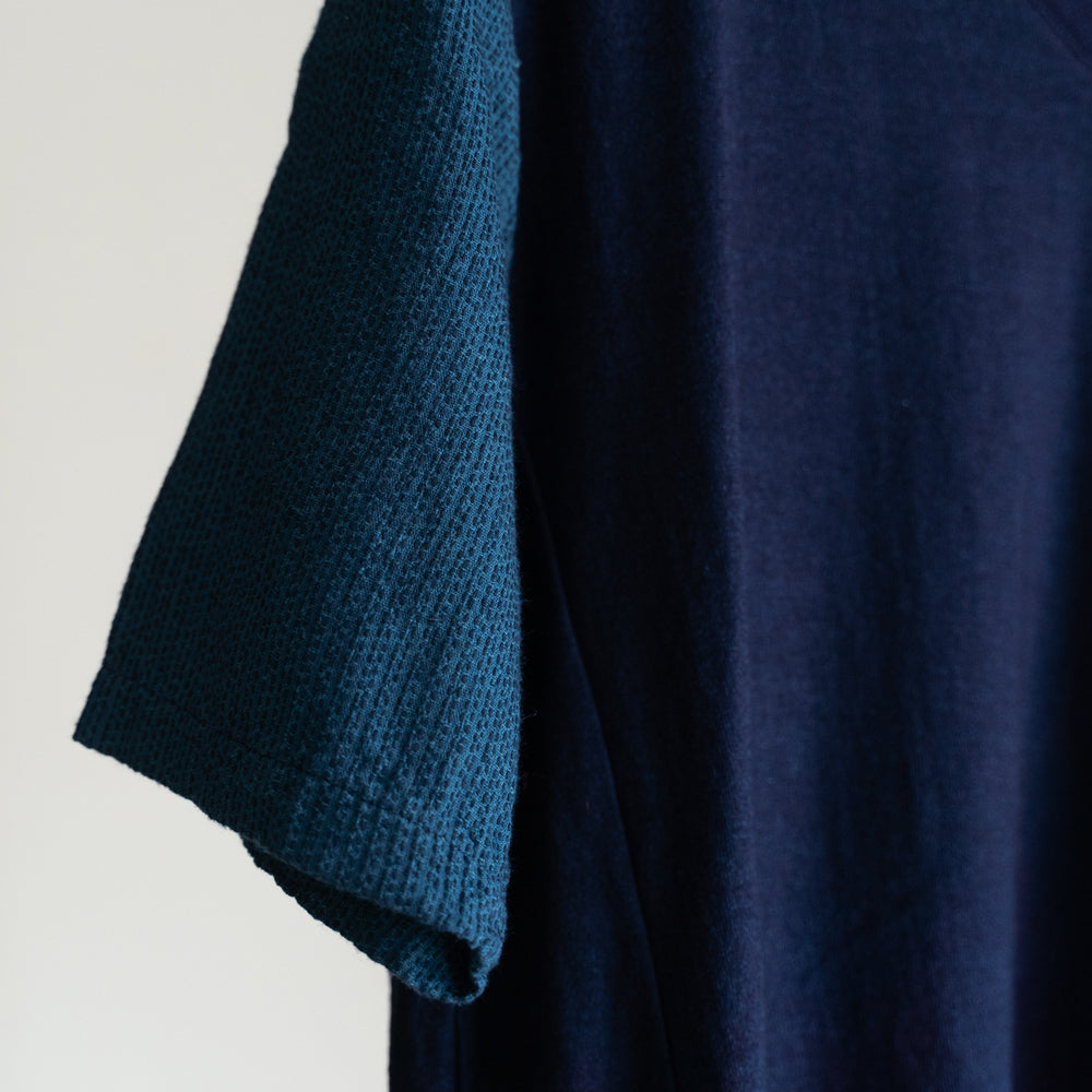 Fine pattern Chrysanthemum Kameda Striped Tunic