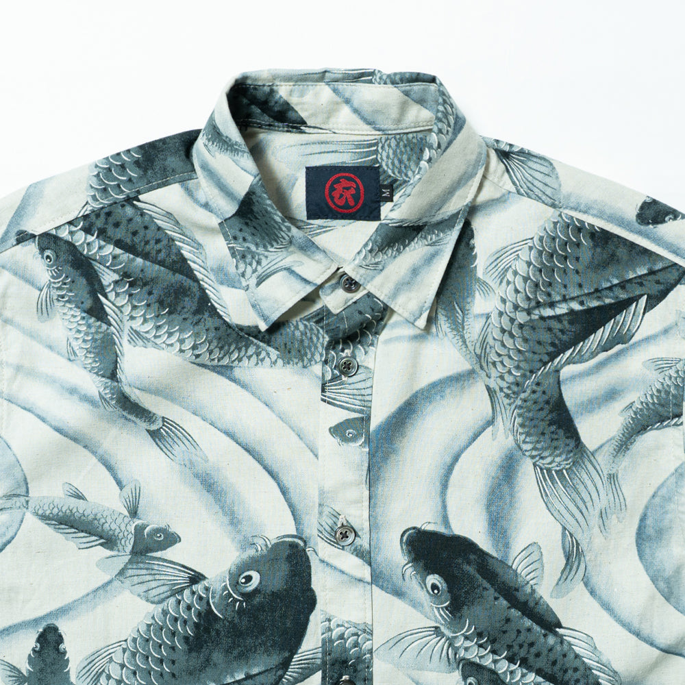 流水鯉総柄シャツ