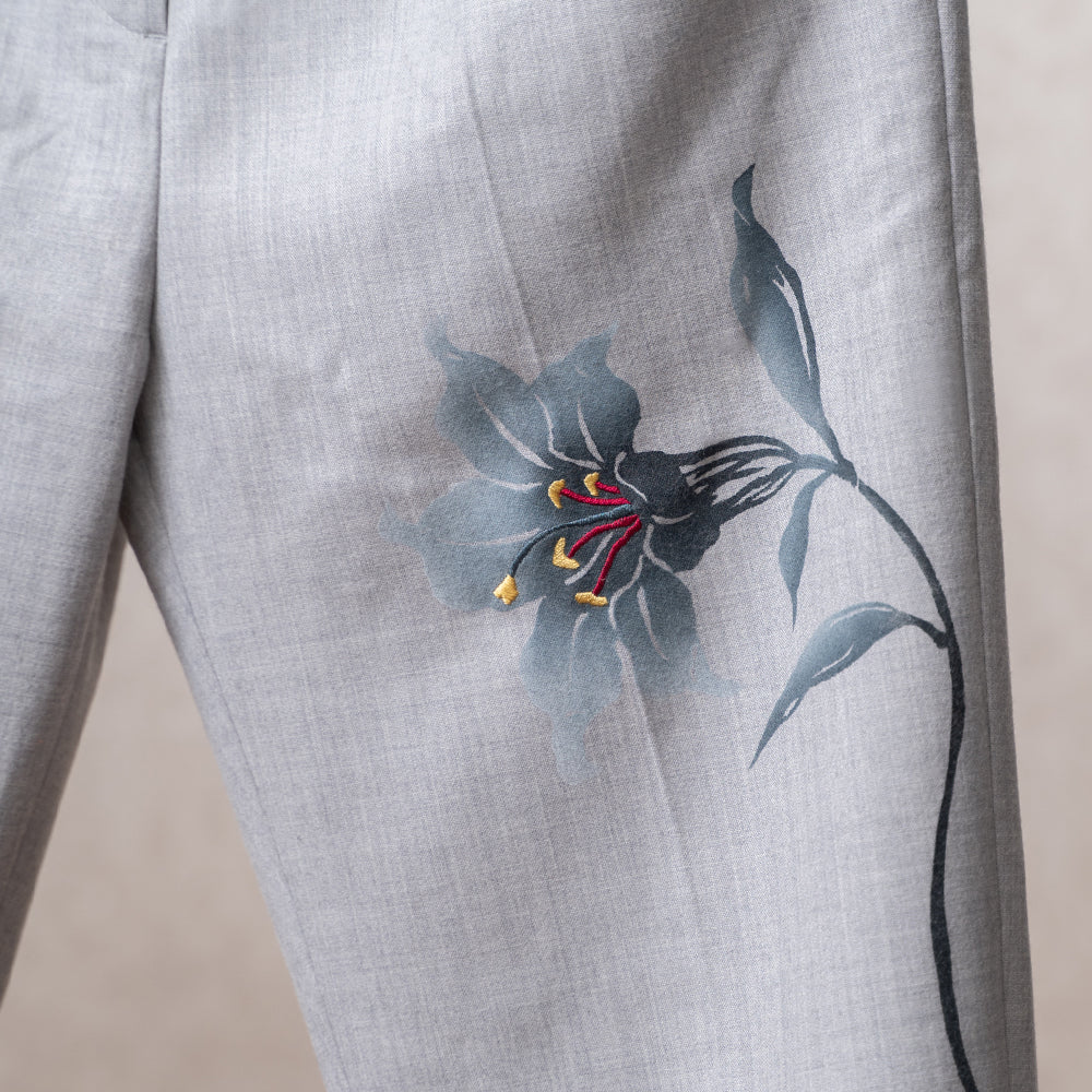 百合ハイウエスト スリムパンツ