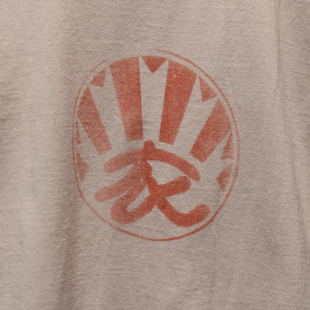 衣キャラメルTシャツ
