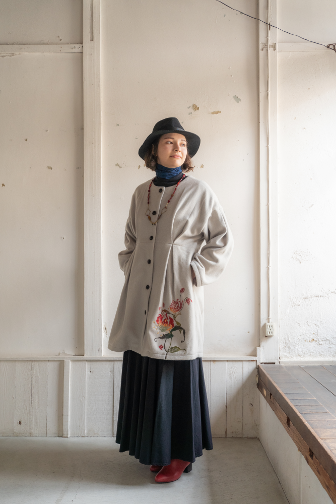 Gloriosa tuck wool coat