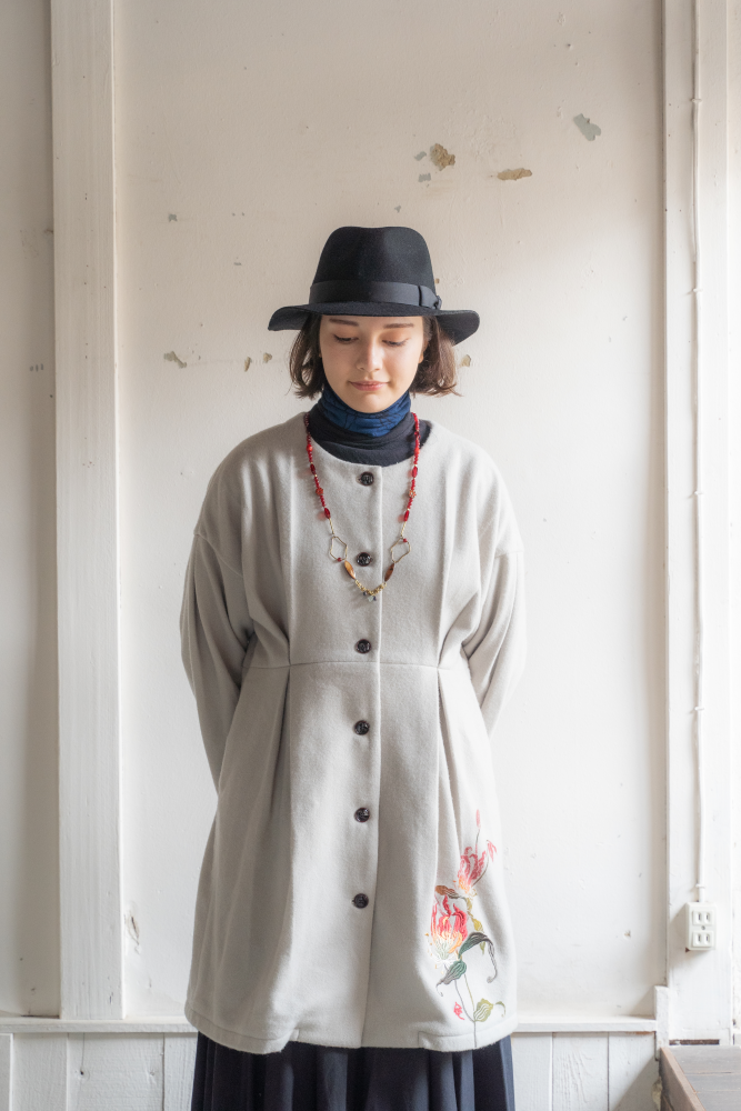 Gloriosa tuck wool coat