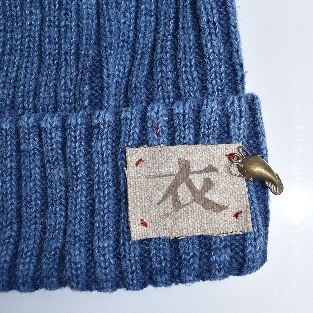 Knit Hat -Namazu Charm-