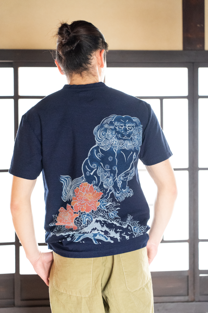 唐獅子牡丹Vネック半袖Tシャツ