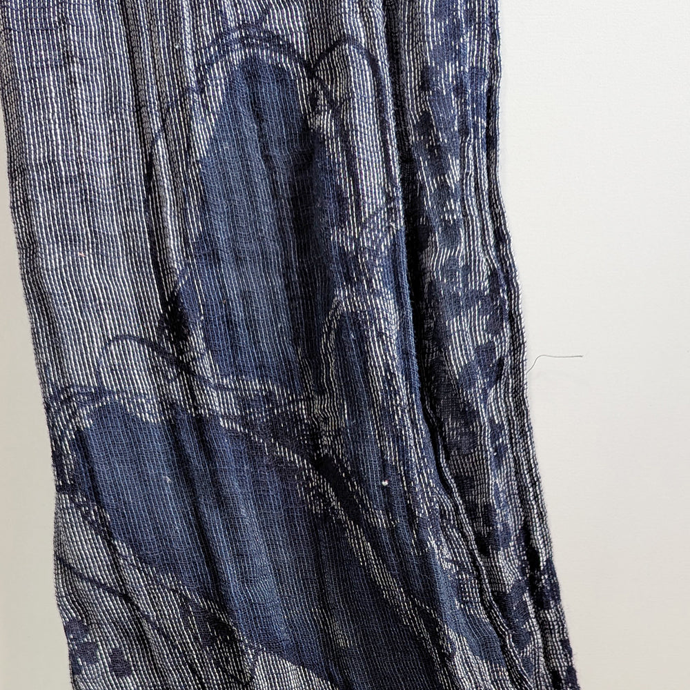 桜と鯰　ガーゼ亀田縞ストール