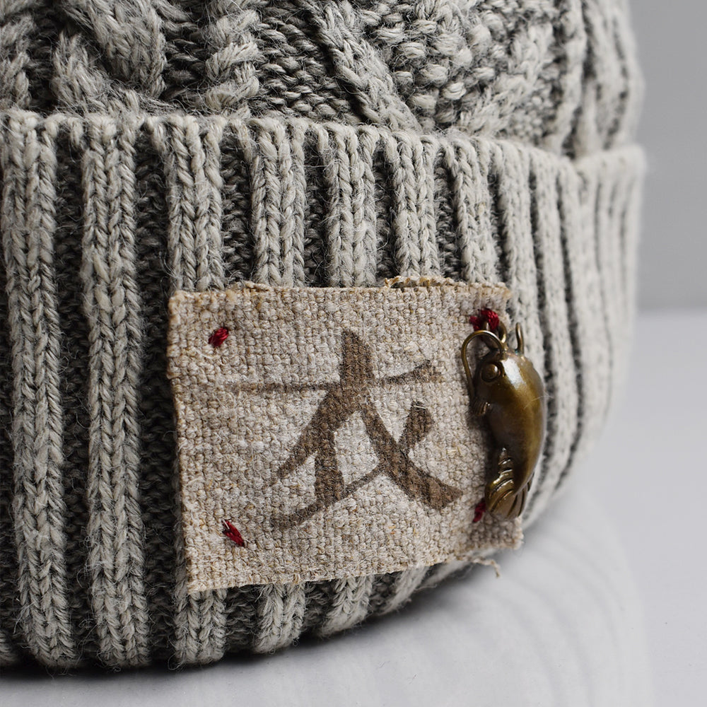  Aran Knit Hat -Namazu Charm-