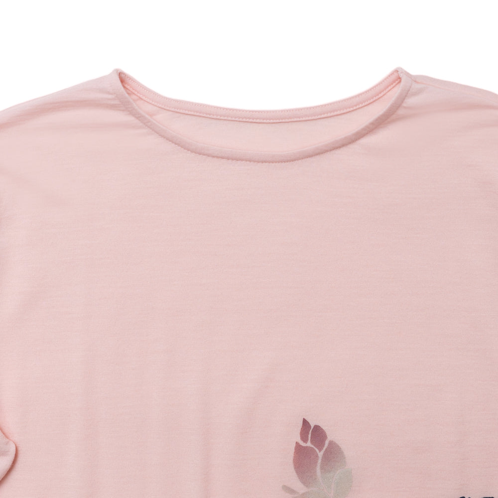 Lotus Hem-Slit T-Shirt
