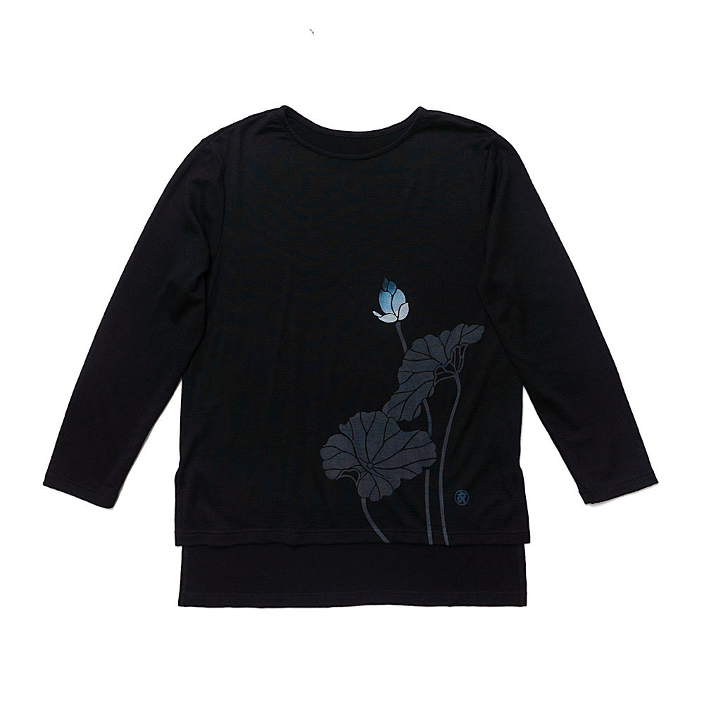 Lotus Hem-Slit T-Shirt