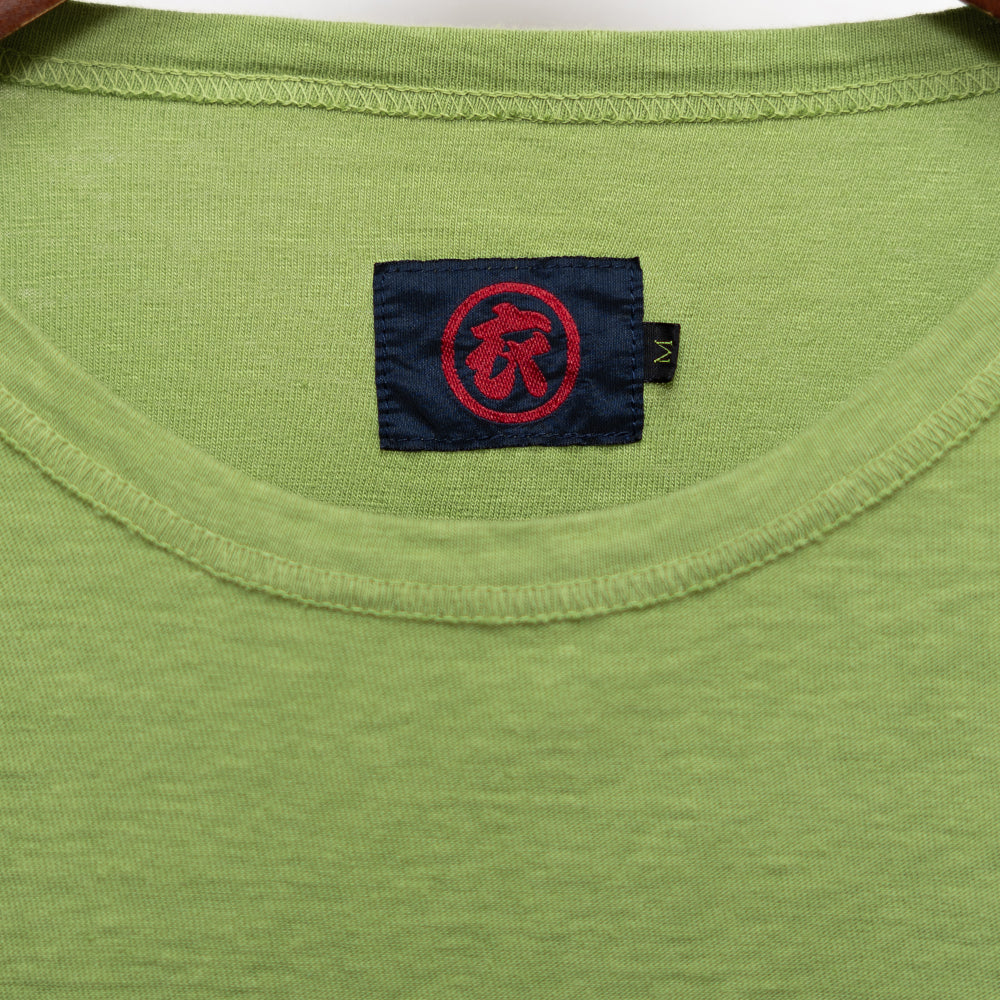 Wild Magnolia & Praying Mantis T-Shirt