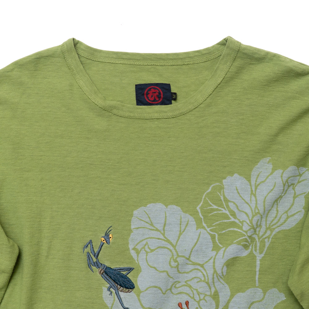 Wild Magnolia & Praying Mantis T-Shirt