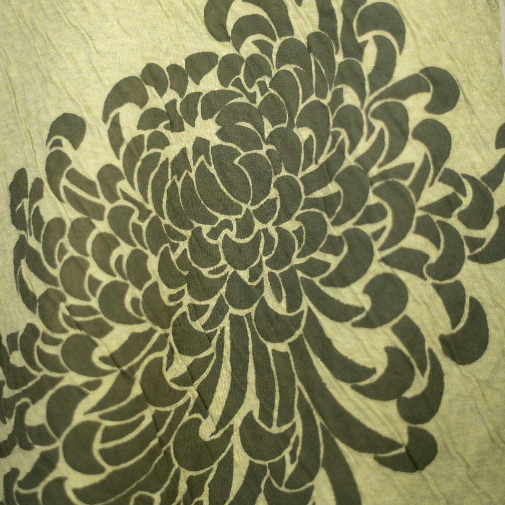 Turtleneck long T-shirt "Chrysanthemum"