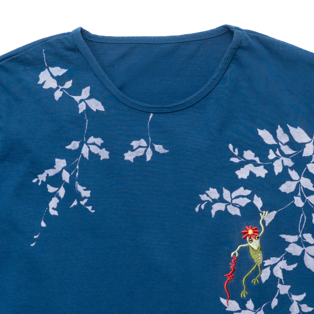 Flower Kappa Five-Sleeve Back-Pleated T-Shirt