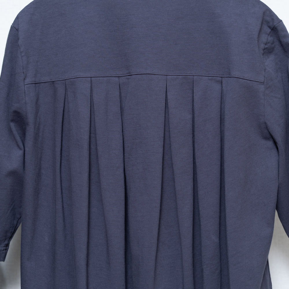 Flower Kappa Five-Sleeve Back-Pleated T-Shirt