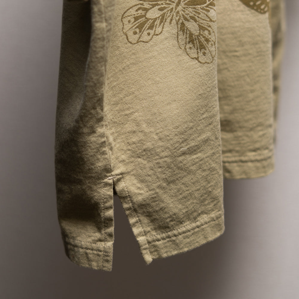 三次元蝶々 Tシャツ 刺繍 蝶 和柄 春 日本製 職人技 – AUSTERE JAPAN