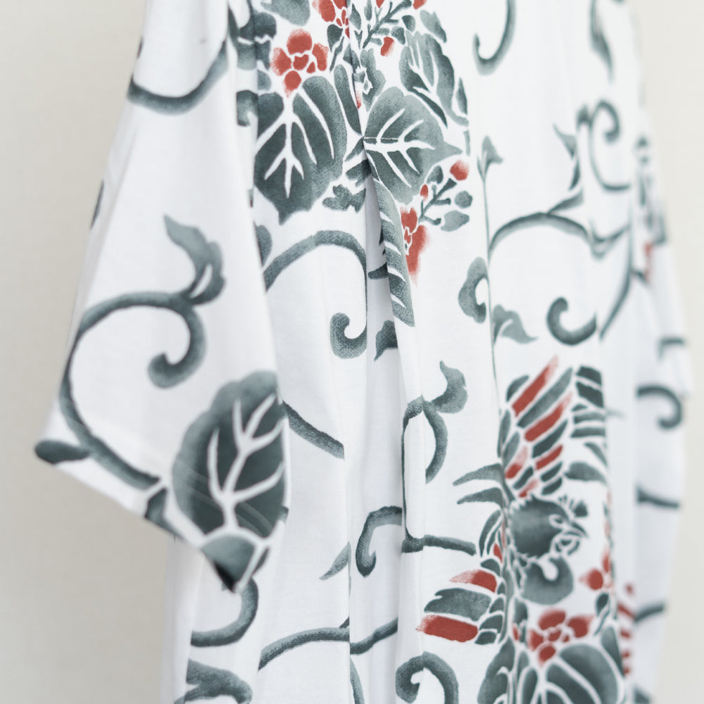 Paulownia Arabesque & Phoenix Asymmetrical Hem Tuck Tunic